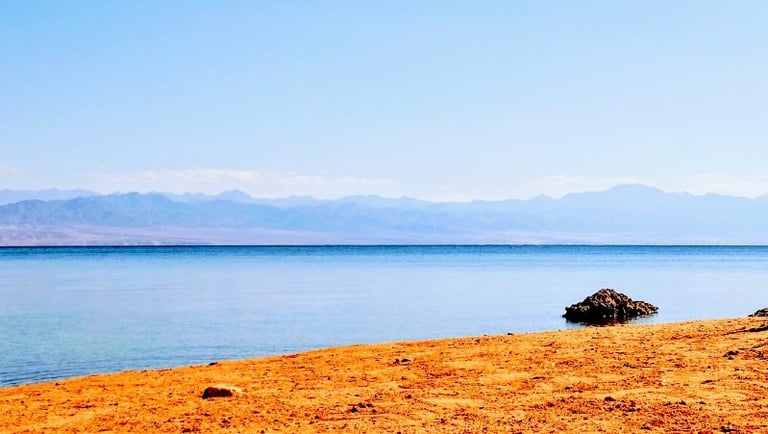Sea view of Bedouin star