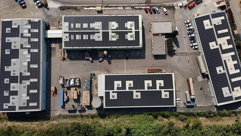 centrale photovoltaïque sur toitures en revente totale 