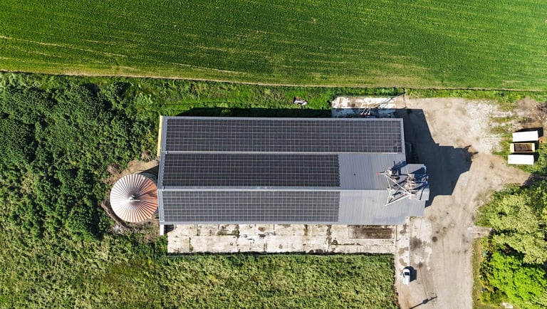 centrale photovoltaïque sur toitures en revente totale 