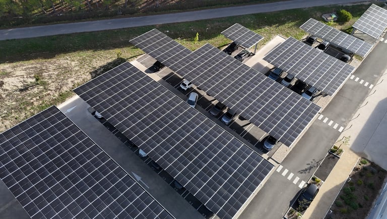 centrale photovoltaïque en autoconsommation avec revente du surplus