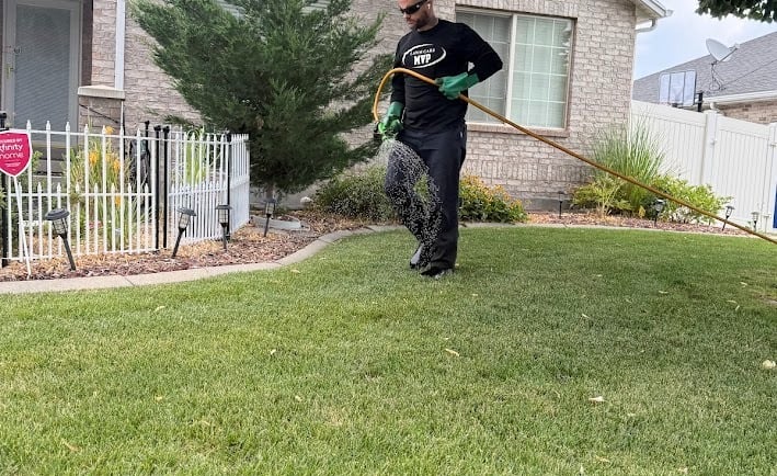 Lawn Fertilizer and Weed Control Company