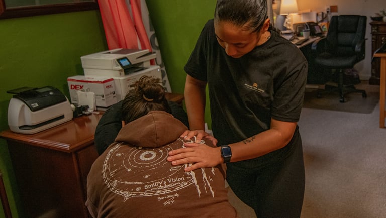 Relaxing chair massage