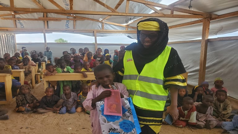 Public Concern Cameroon soutient l'éducation des enfants