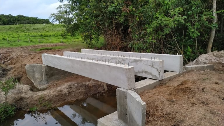 Viga ponte pequena - Ambito Concreto