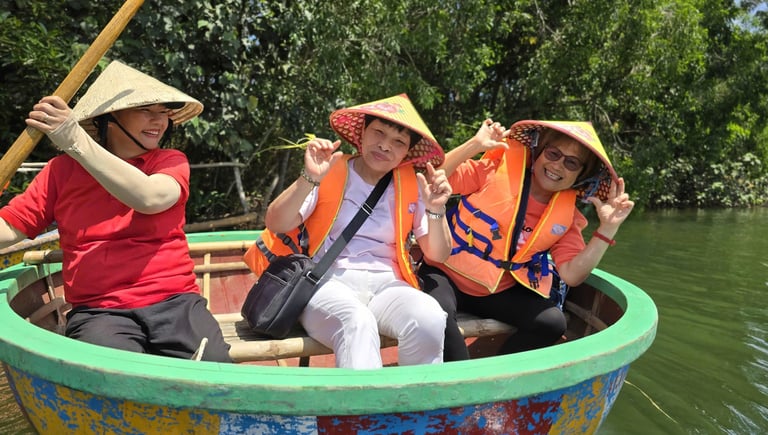 Bamboo Basket Boat Phu Quoc  Eco Tour Thai Duong
