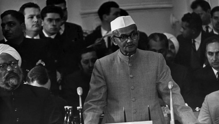 Lal Bahadur Shastri: India's Gentle Revolutionary and Architect of Self-Reliance