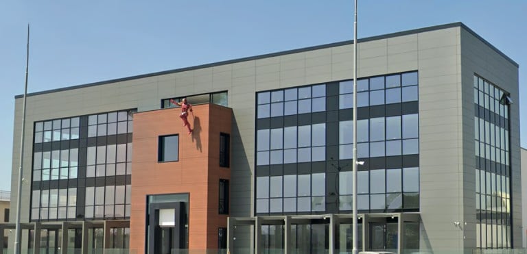 Ufficio Milano Trading importazione arredo