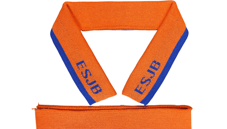 Cuellos y pretinas tejidos escolar y empresariales con diseños personalizados para confeccionistas