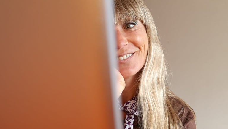 Anna Martínez en una sesión online