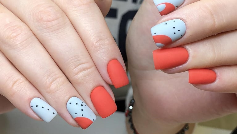 Klientės nagus paruošėme gimtadieniui.