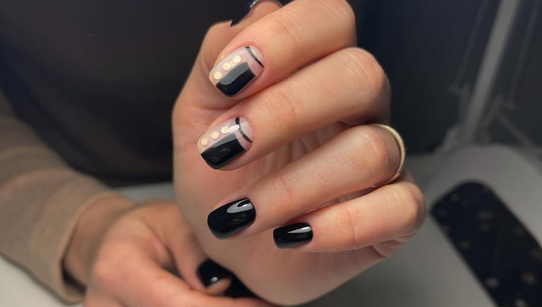 Nagai papuošti dekoru