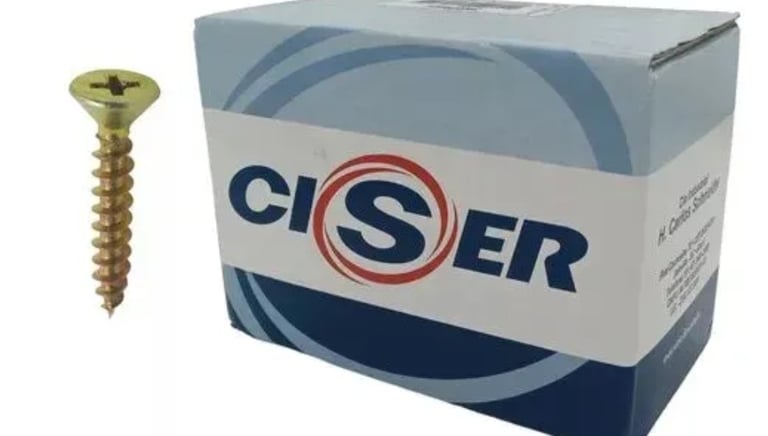 Box of Ciser yellow zinc-plated flat head wood screws for carpentry and construction.