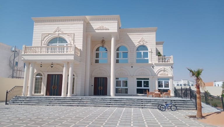 باب UPVC حديث للمنازل والفلل في الإمارات