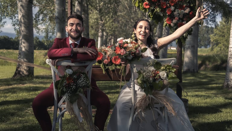 i due sposi dopo la cerimonia