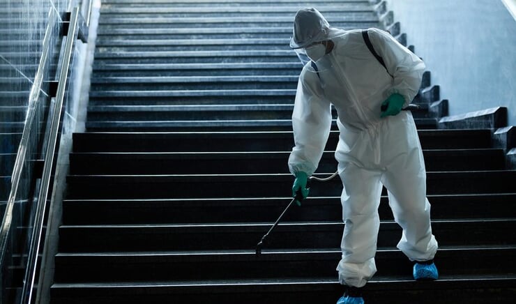 serviço de controle de pragas em escadaria