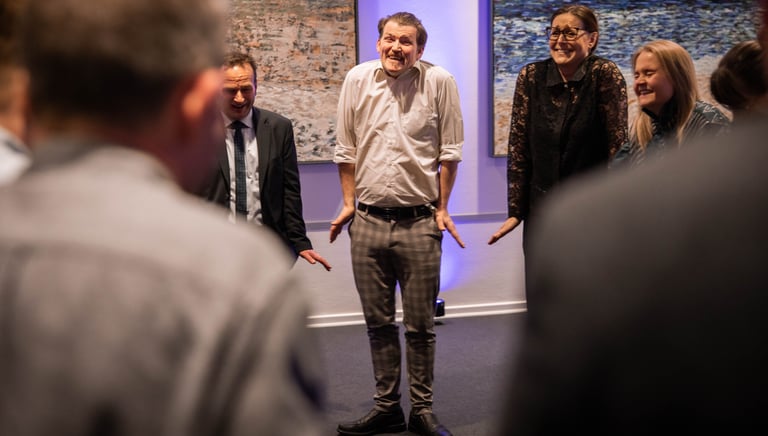 latterøvelser tilpasses jeres gruppe