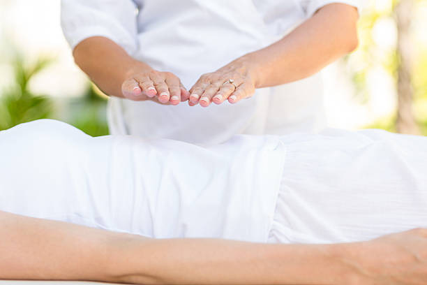 Reiki stress ventre detente relaxation sante naturelle sante globale naturopathie Mouvaux