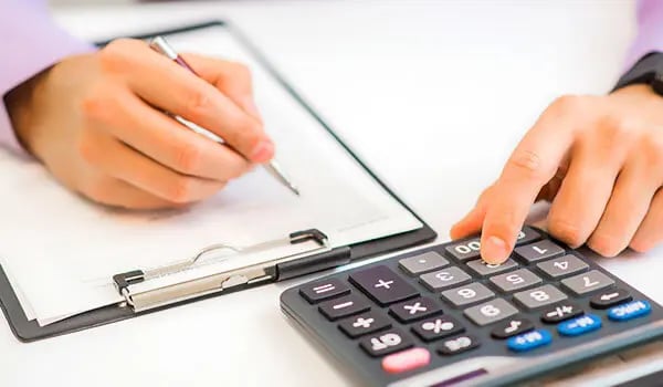 Gestión y liquidación de impuestos a distancia para empresas y profesionales en Uruguay