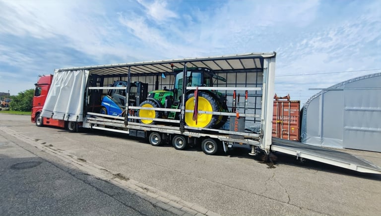 Transport Gabelstapler Traktor S&W Spedition