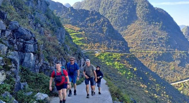 Ha Giang loop ( HanoiCarRent.com )