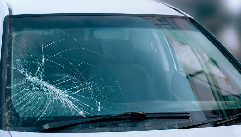 Auto glass replacement near me