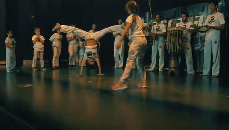 capoeira niños en pamplona