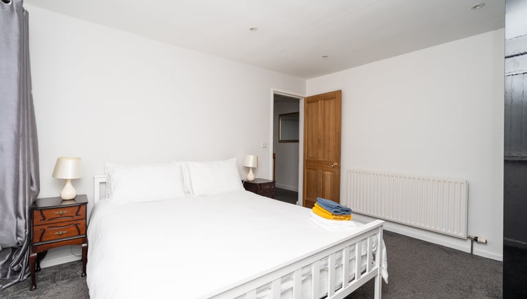 Main bedroom comber rental property
