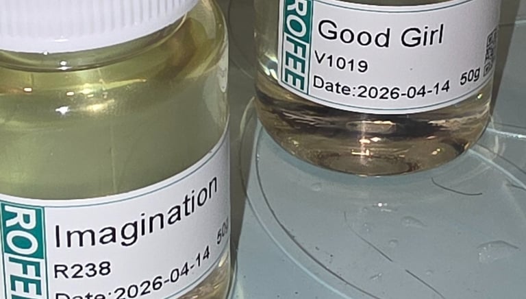 Raw perfume fragrance oil materials at No Ditty Specialty Oils, 100% undiluted and skin-safe.