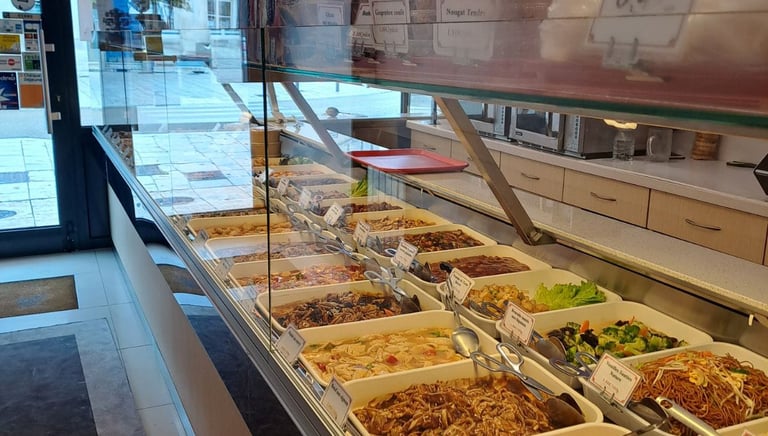 Vitrine de produits asiatiques