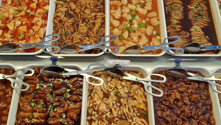 Choix divers plats typiquement asiatiques