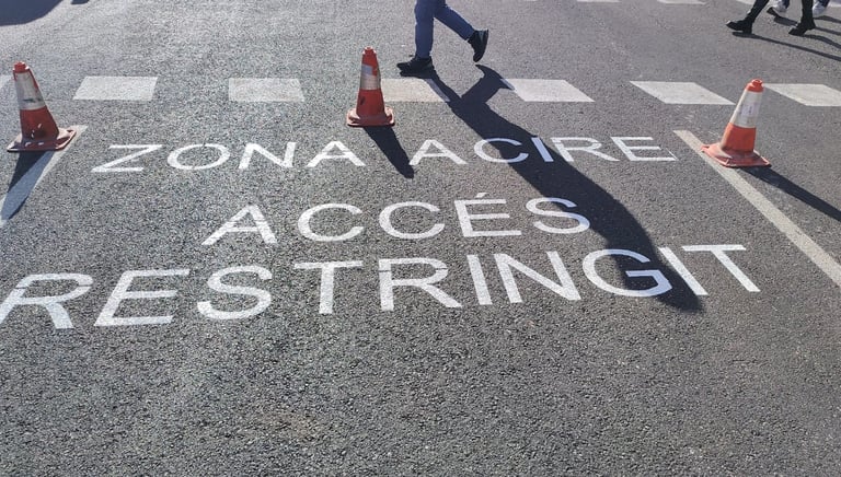 Pintado zona acire en la ciudad de Ibiza