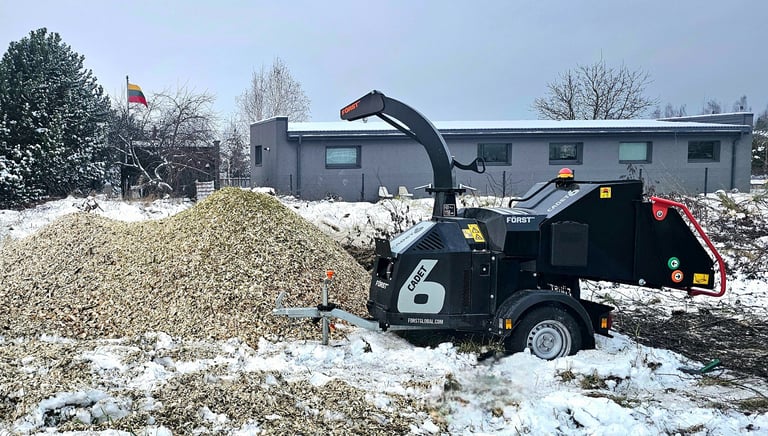 Šakų smulkintuvo nuoma 