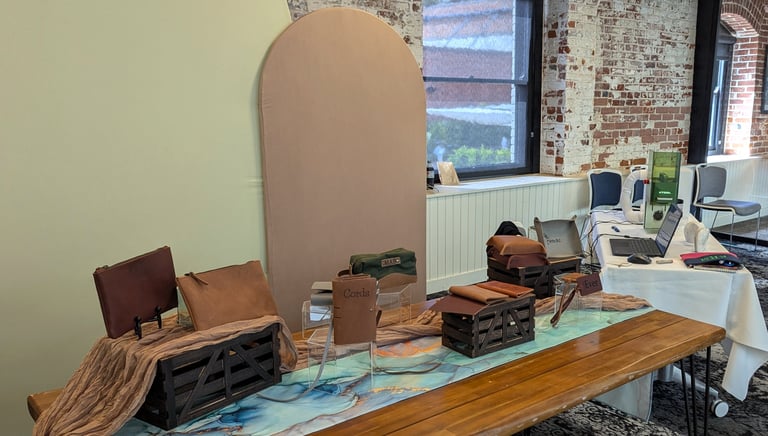 Personalized Leather Gifting Experience