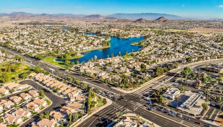 Residential and commercial pest control service in Menifee, Murrieta, Temecula and surrounding Riverside communities
