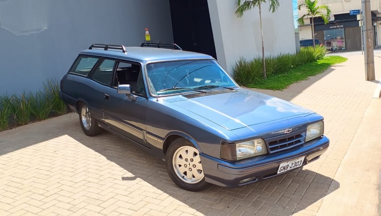 avaliação de carro antigo para disputa judicial