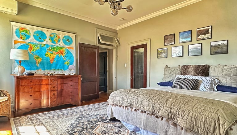 bedroom 2123 rivermont
