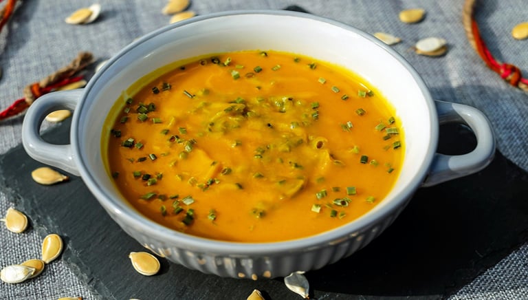 Sopa - Detox - de -Legumes -Receita -Saudável e - Detox