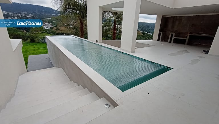 Proyectos de Piscinas en Ecuador | EcuaPiscinas
