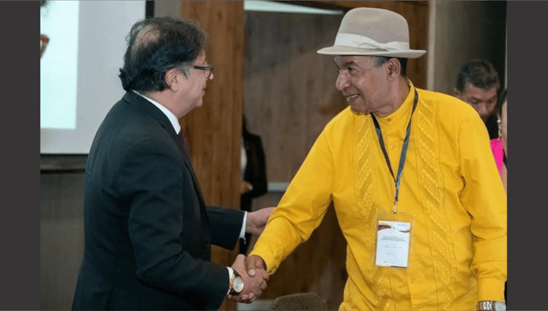 El Capi Castrillón y Petro