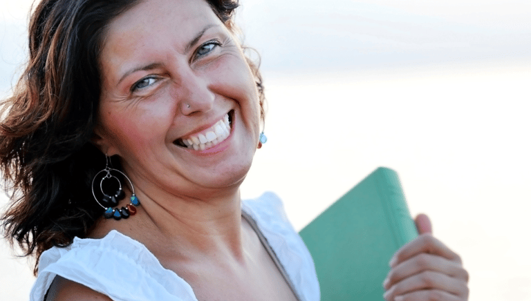 This is a confident woman entrepreneur who has gained the habit, productivity and strategy