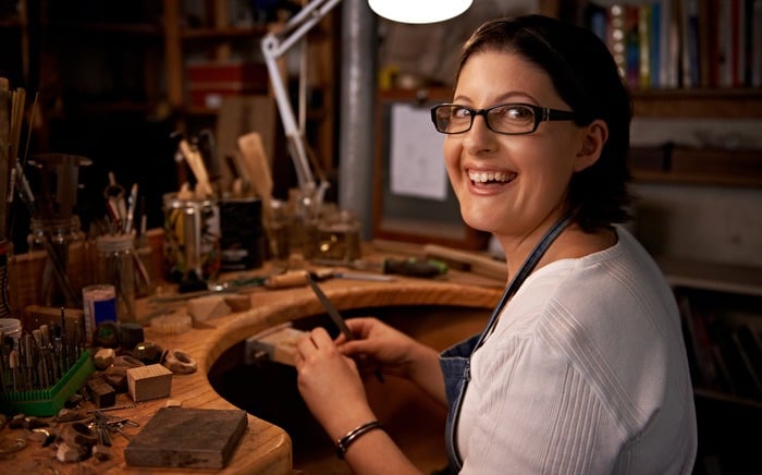 Taller de macramé con piezas hechas a mano