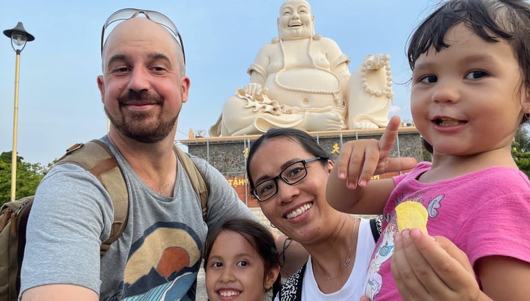 famille en voyage au Vietnam