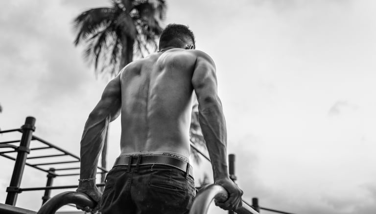 Séance de workout à la plage de la Cocoteraie, Kourou