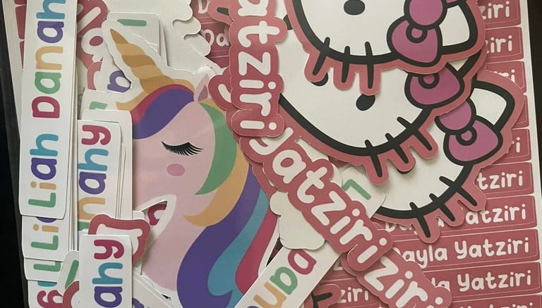 Stickers personalizadas de Hello Kitty y unicornio con nombre, ideales para útiles escolares