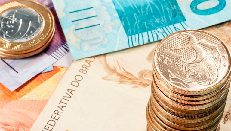 imagem mostra o dinheiro brasileiro