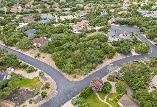 Two‑story home with spotless windows, window cleaning in Fair Oaks Ranch, TX