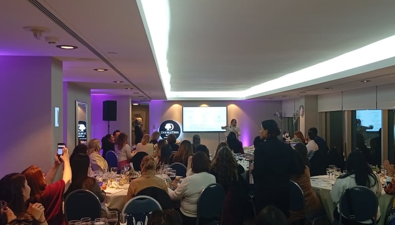 Charla -Astrología y a profesión - Double Tree by Hilton - Sala García Lorca - Junio 2026
