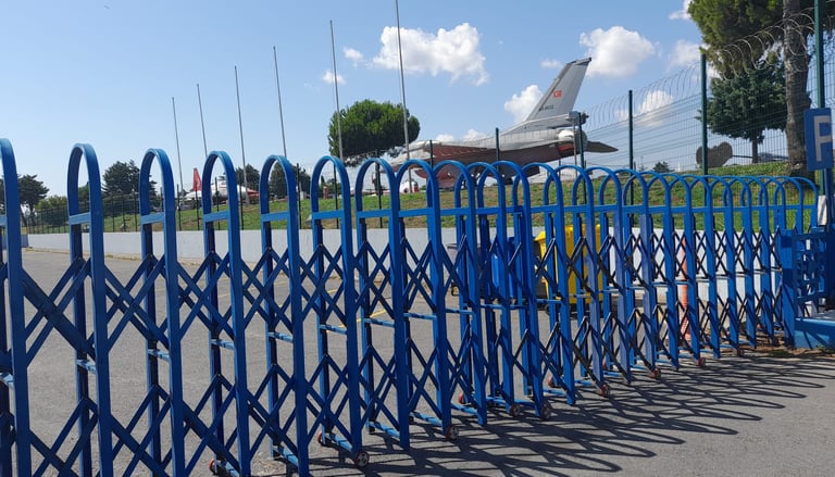 security gate, okul kapısı, gate ,