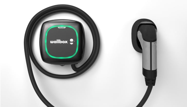 Instalación cargador eléctrico.