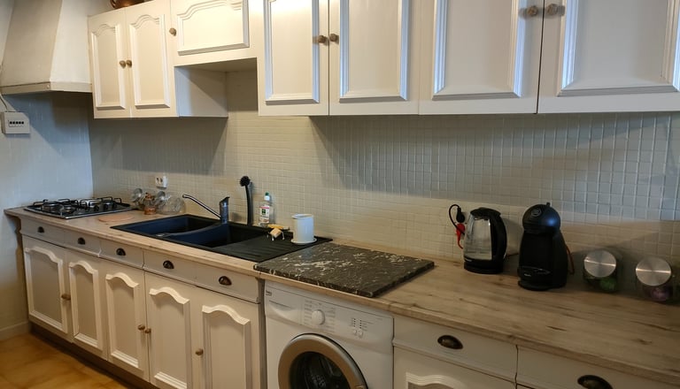 cuisine la maison d'Yvette gîte de location saisonnière en Provence